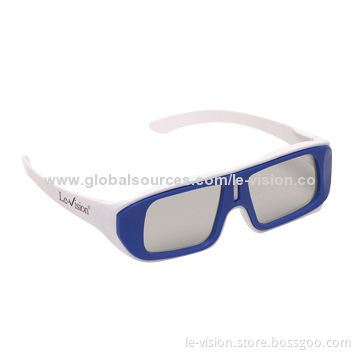 Passive Polarized 3D Cinema Glasses for Young Children with Small Size